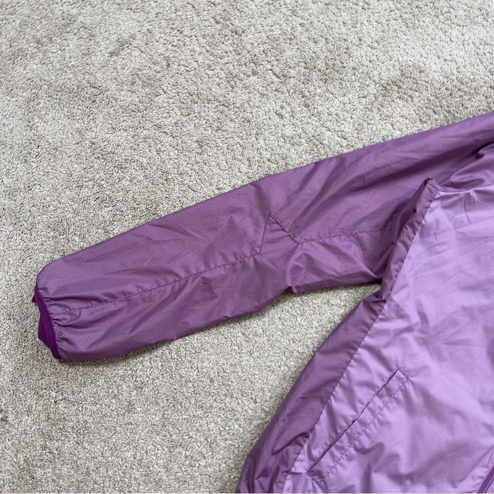 Nike Women’s Windbreaker Running Jacket Hooded Full Zip Lightweight in Purple L - Picture 4 of 14